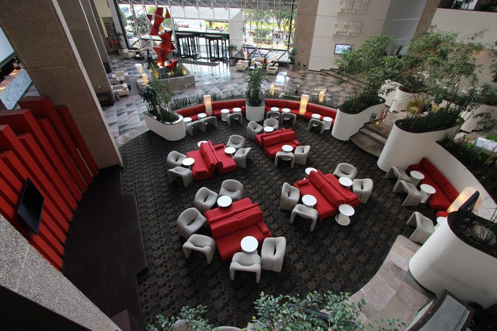 Radisson Paraiso Hotel Mexico City Exterior photo The lobby of the Renaissance Hotel